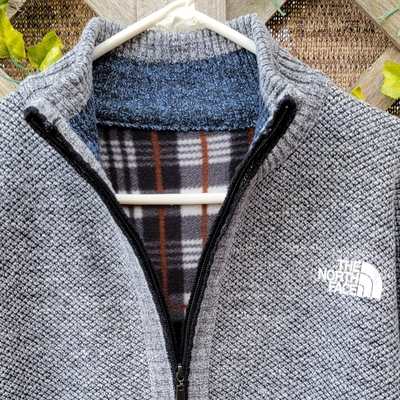 The North Face Zip-Up Lined Sweater/Jacket - Picture 6 of 7